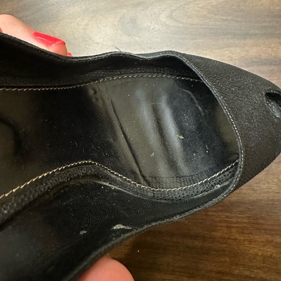 Sergio Rossi pep toe heels. Size 38.5. Black platform - Picture 9 of 14